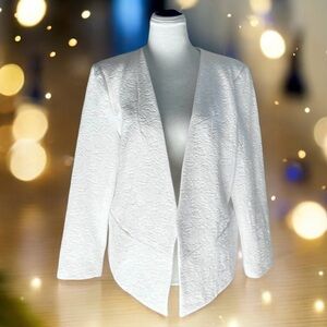 NWOT Metaphor Women’s White Jacket Blazer Size XL Textured Fabric